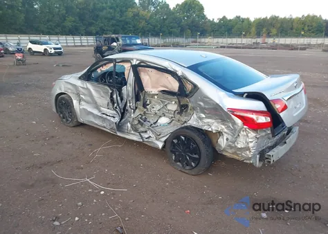 2017 Nissan Sentra Sv z USA, uszkodzony, nr VIN 3N1AB7AP3HY315995